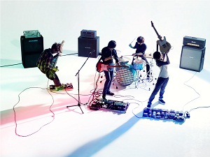 Androp 7 2 月 のtokyo Fm Jfn全国38局ネット School Of Lock で 新曲音源をスタジオライブ解禁 Androp Warner Music Japan