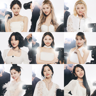 TWICE「Celebrate(初回限定盤B)」 | Warner Music Japan